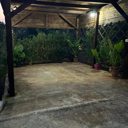 Casa vacanze In Campagna Con Trullo