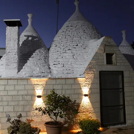 別荘 Trullo Elisabetta チェーリエ・メッサーピカ